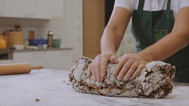 Herstellung Klotzenbrot
